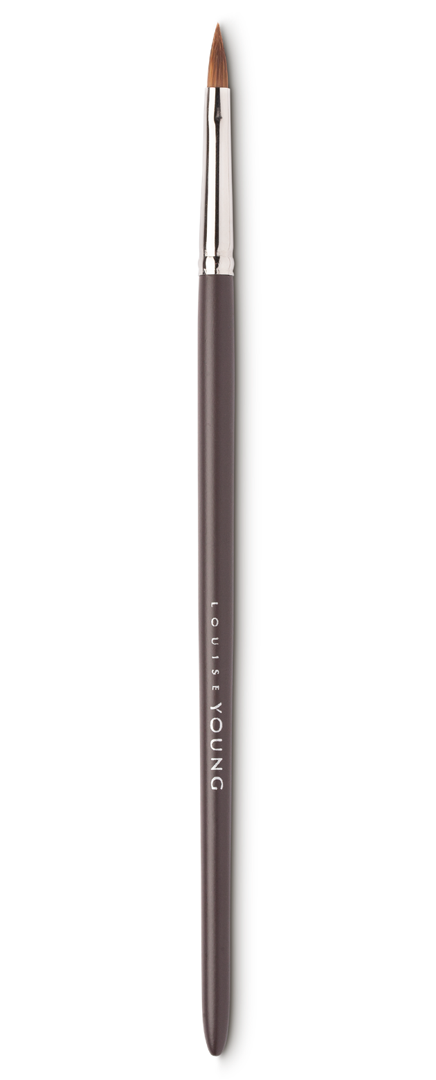 Louise Young (LY27) - Filbert Lip Brush