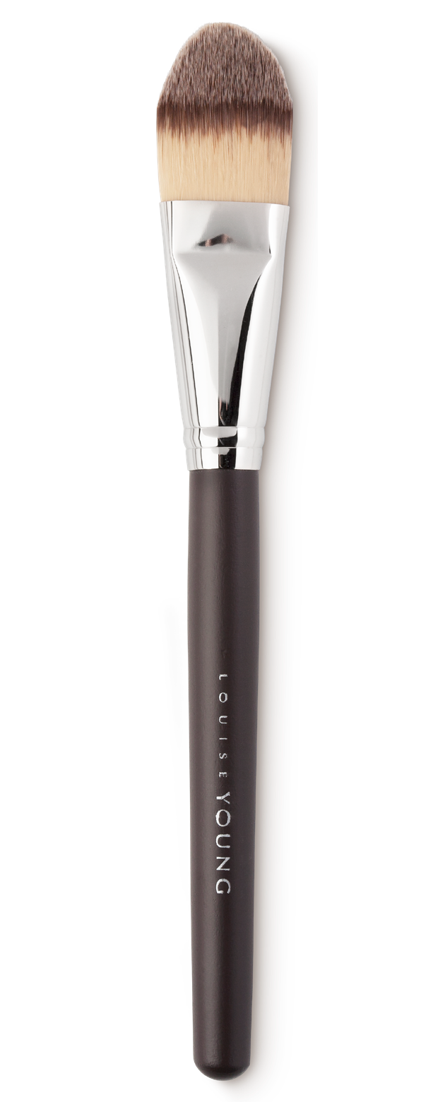 Louise Young (LY02) - Flat Foundation Brush